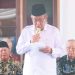 Wakil Gubernur Jambi Abdullah Sani menyampaikan sambutan saat menghadiri kegiatan penyaluran infak dan sedekah yang diselenggarakan PUSKUD Provinsi Jambi di Kantor PUSKUD Jambi, Rabu (11/3/2026). (Dok. Erit)