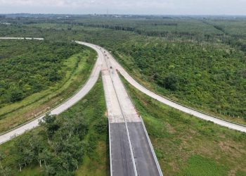 Foto udara ruas Jalan Tol Palembang–Betung Seksi Kramasan–Pangkalan Balai di Sumatra Selatan yang difungsikan sementara selama arus mudik Lebaran 2026, 13–29 Maret 2026 (Dok. Humas HK)