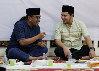 Anggota DPRD Provinsi Jambi Bima Audia Pratama bersama pimpinan dan anggota DPRD lainnya menghadiri kegiatan buka puasa bersama yang digelar Sekretariat DPRD Provinsi Jambi pada Jumat (13/3/2026) malam (Dok, Stepanus)