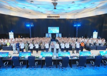 Kapolri Jenderal Listyo Sigit Prabowo memimpin rapat koordinasi (rakor) lintas sektoral dalam rangka pengamanan dan pelayanan arus mudik dan balik Lebaran 2026, Senin (2/3/2026). (Dok/yl)