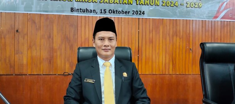Ketua DPRD Kaur Januardi. (foto:Supratman)
