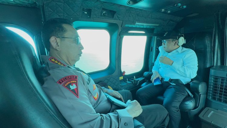 Kapolri Jenderal Listyo Sigit Prabowo melakukan patroli udara untuk memastikan kesiapan arus mudik dan balik Hari Raya Idul Fitri 2026, Jumat (13/3/2026). (Foto:Yl)