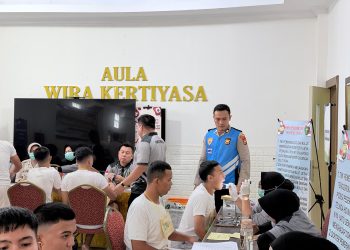 Polda Bengkulu menggelar pemeriksaan kesehatan tahap I calon Bintara Polri, Senin (13/4/2026). (Foto:yola)