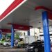 Aktivitas pengisian bahan bakar kendaraan di salah satu SPBU di Jambi (Dok. Stepanus)