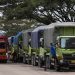 Sejumlah truk angkutan barang melintas di jalan raya. Kementerian Perhubungan memperkuat strategi menuju Zero Over Dimension Over Load (ODOL) 2027 (Dok. Humas)