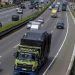 Sejumlah kendaraan melintas di jalan tol di Jakarta, Senin (13/4/2026). (Dok. Humas)