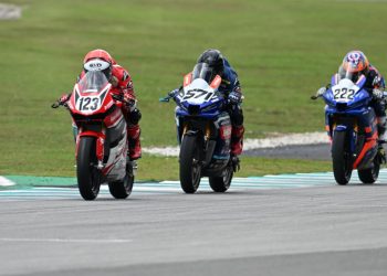 Tiga pebalap bersaing ketat pada ajang Asia Road Racing Championship (ARRC) 2026 di Sepang International Circuit, Malaysia, 11–12 April 2026 (Dok. Sisnen)