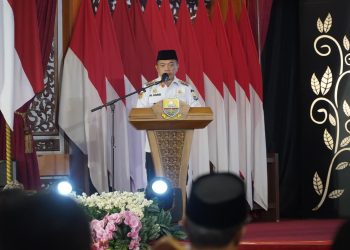 Gubernur Jambi Al Haris menyampaikan sambutan saat Musrenbang RKPD Provinsi Jambi Tahun 2027 di Auditorium Rumah Dinas Gubernur Jambi, Rabu (15/4/2026). (Dok. Erik)