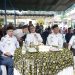 Gubernur Jambi Al Haris mendampingi Wakil Menteri Dalam Negeri Bima Arya Sugiarto saat meninjau program Kampung Bahagia di Kelurahan Kenali Asam, Kota Jambi, Rabu (15/4/2026). (Dok Erit)