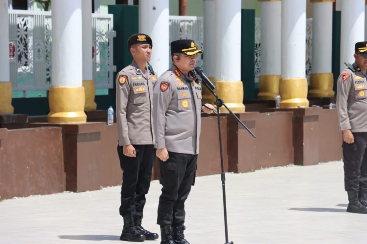 Apel Pengamanan Aksi Unjuk Rasa dipimpin Kapolresta Bengkulu, Rahmad Hidayat. (Foto:Yl)